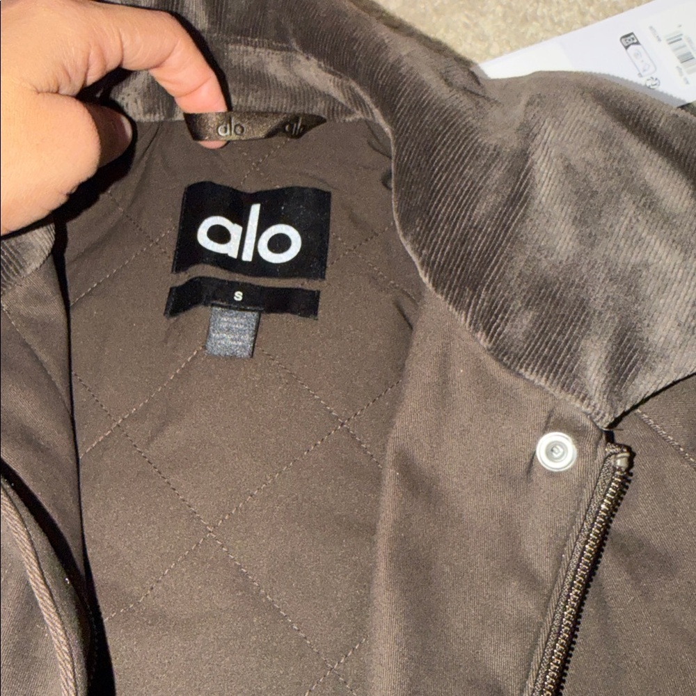 ALO YOGA twill barn jacket - Picture 7 of 10